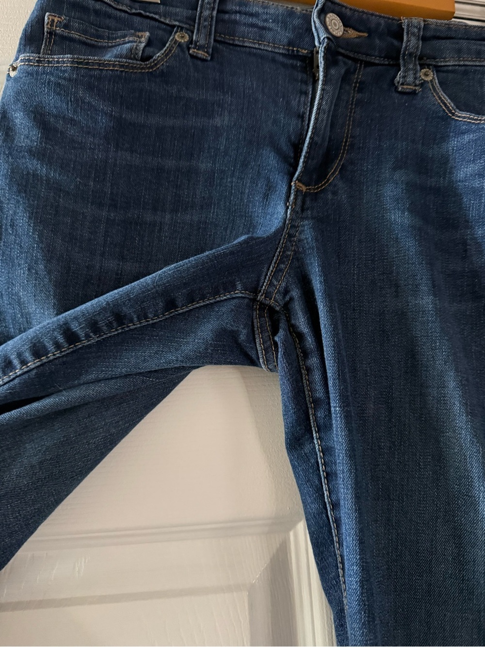 Banana Republic Dark Blue Slim Bootcut Jeans 28/6R Casual Chic Dark Wash Preppy - Picture 4 of 9